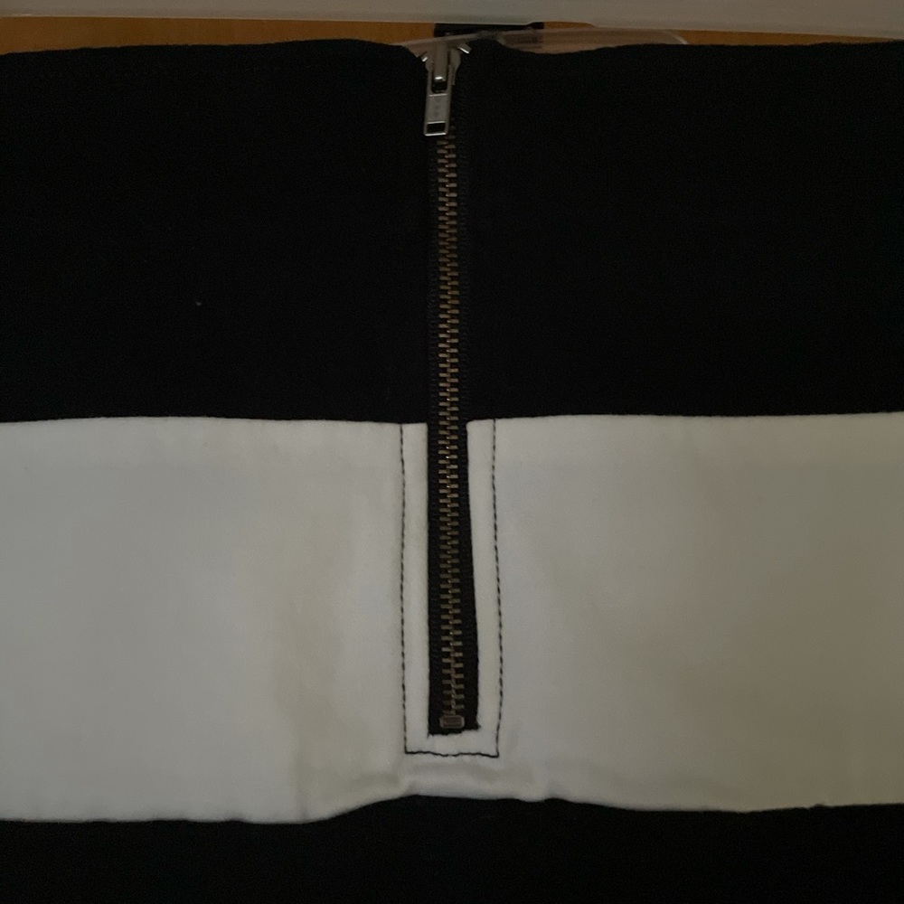 Volcom Mini Skirt In Excellent Condition Striped - Picture 4 of 5